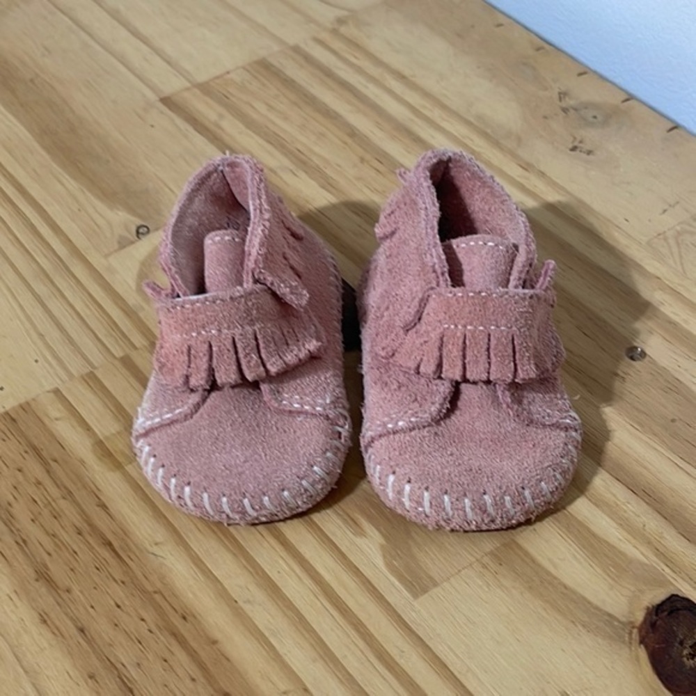 Minnetonka leather moccasin booties infant size 3